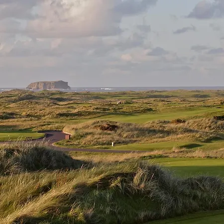 מלון Ballyliffin Hotel בליליפין