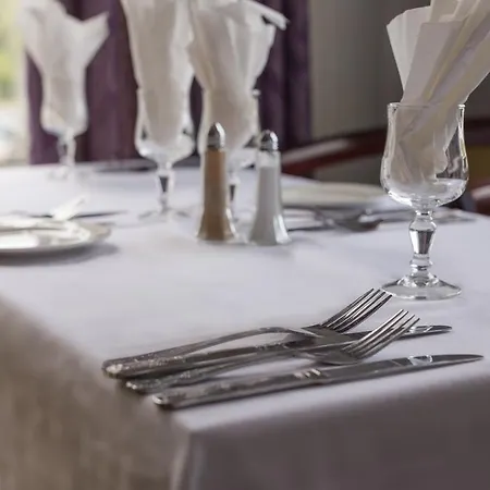 Ballyliffin Hotel בליליפין