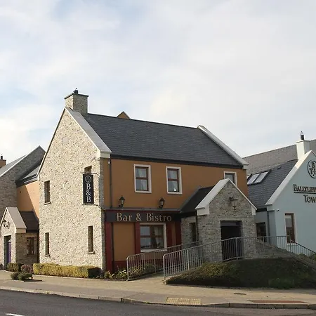 Ballyliffin Hotel מלון בליליפין