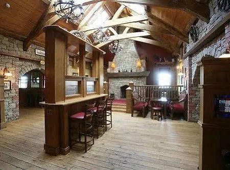 Ballyliffin Hotel מלון בליליפין